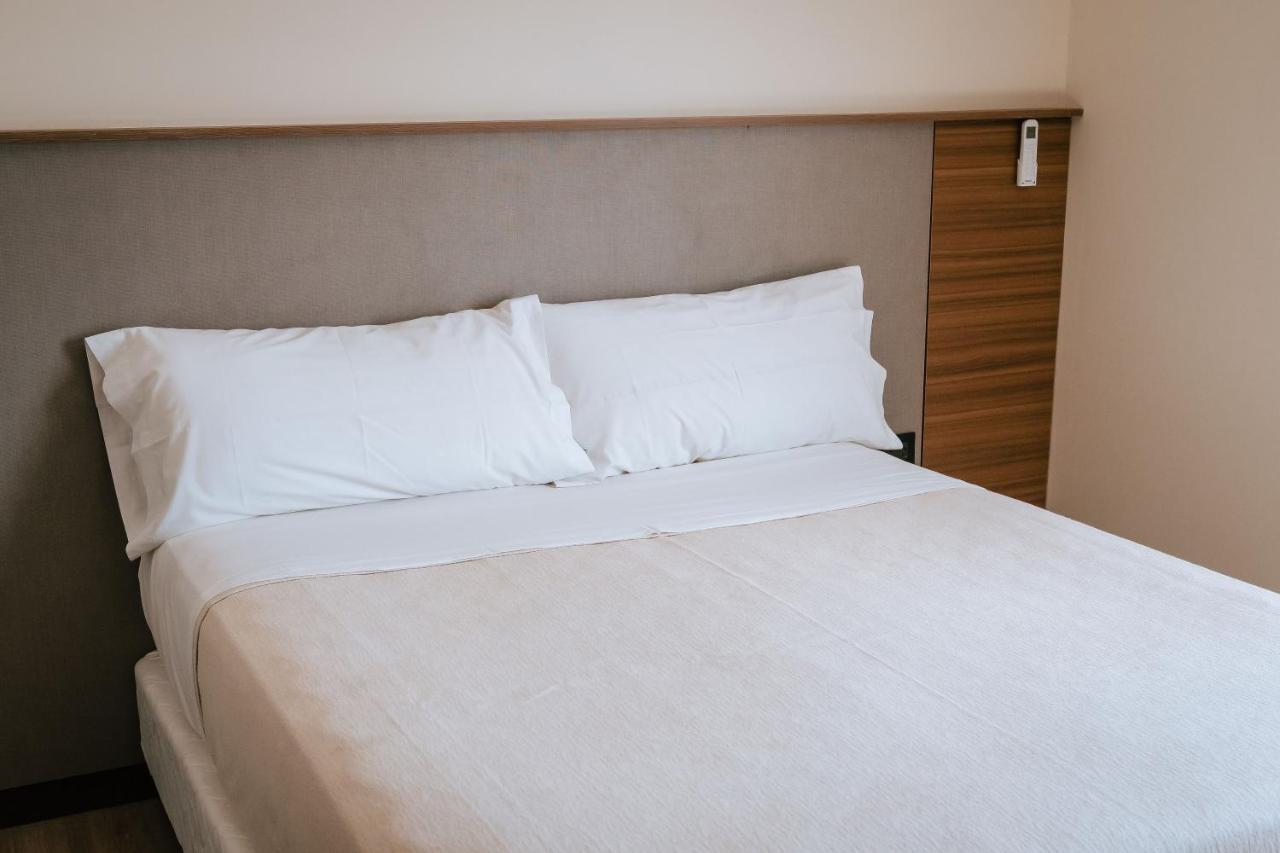 H1 Apartments Hotel Сан Фернандо дел Вале де Катамарка Екстериор снимка